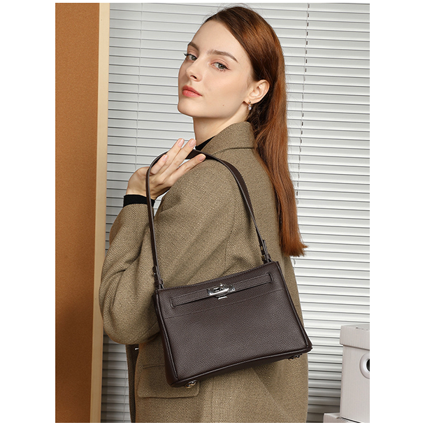Elegant Black Leather Shoulder Bag - Leather Bag 007