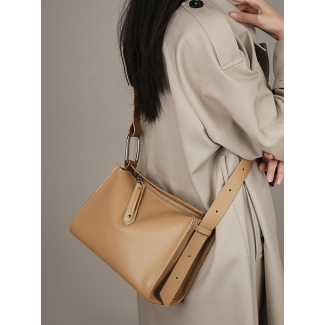 Chic Beige Leather Crossbody Shoulder Bag - Leather Bag 016