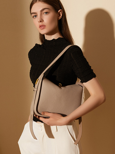Elegant Minimalist Leather Shoulder Bag - Leather Bag 033
